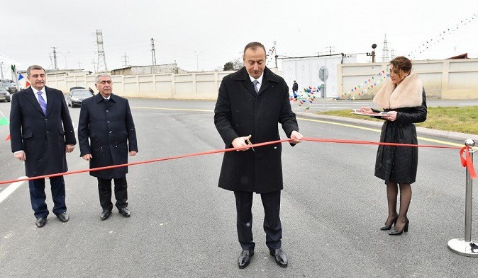 11 Zığ-Əmircan-Yeni Suraxanı avtomobil yolunun 5 kilometrlik hissəsi əsaslı yenidənqurmadan sonra istifadəyə verilib 